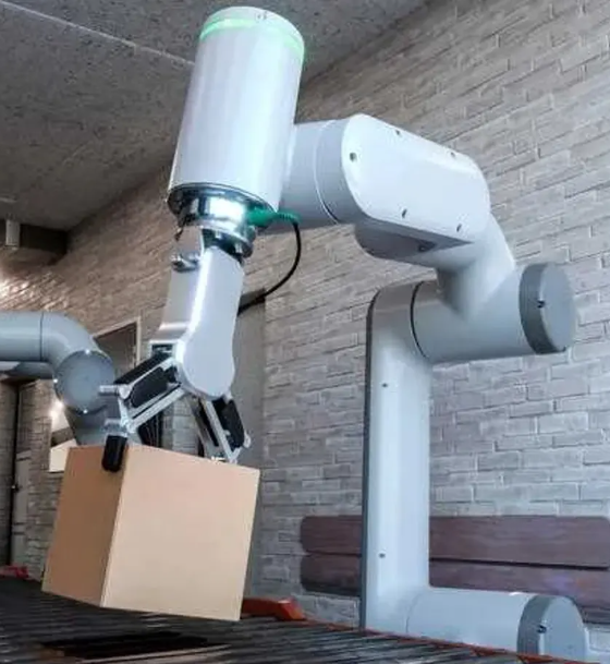 AI in Manufacturing: Boosting Efficiency and Innovation in the Industry