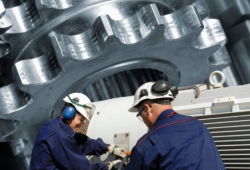 How to Choose and Integrate the Best CRM for the Manufacturing Industry